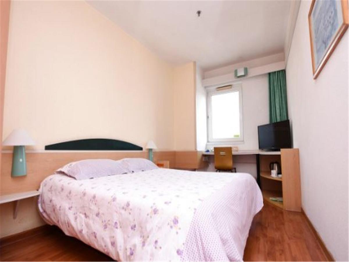 Motel Qingdao Jiaonan Renmin Road Business Street Exterior foto